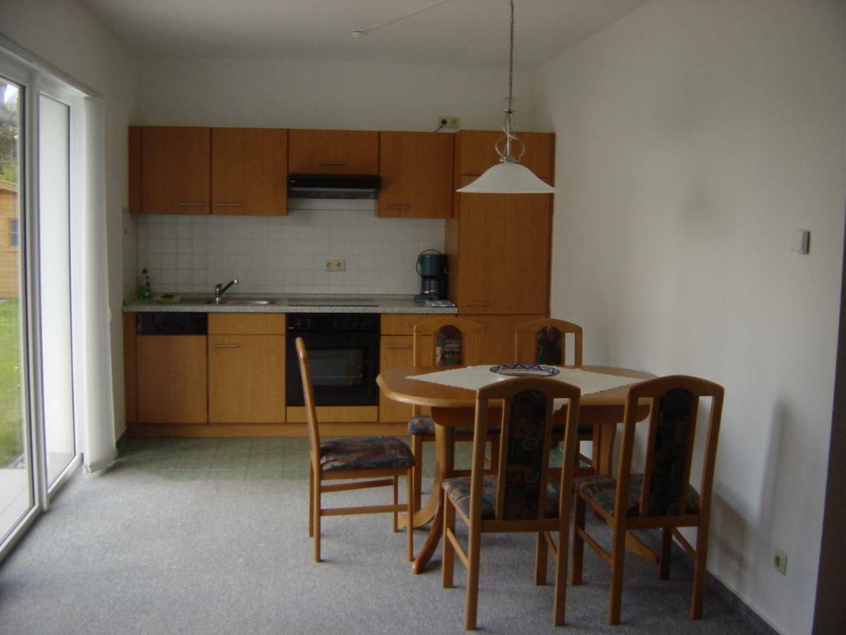 Haus Galerie Eg Apartment Karlshagen Ngoại thất bức ảnh