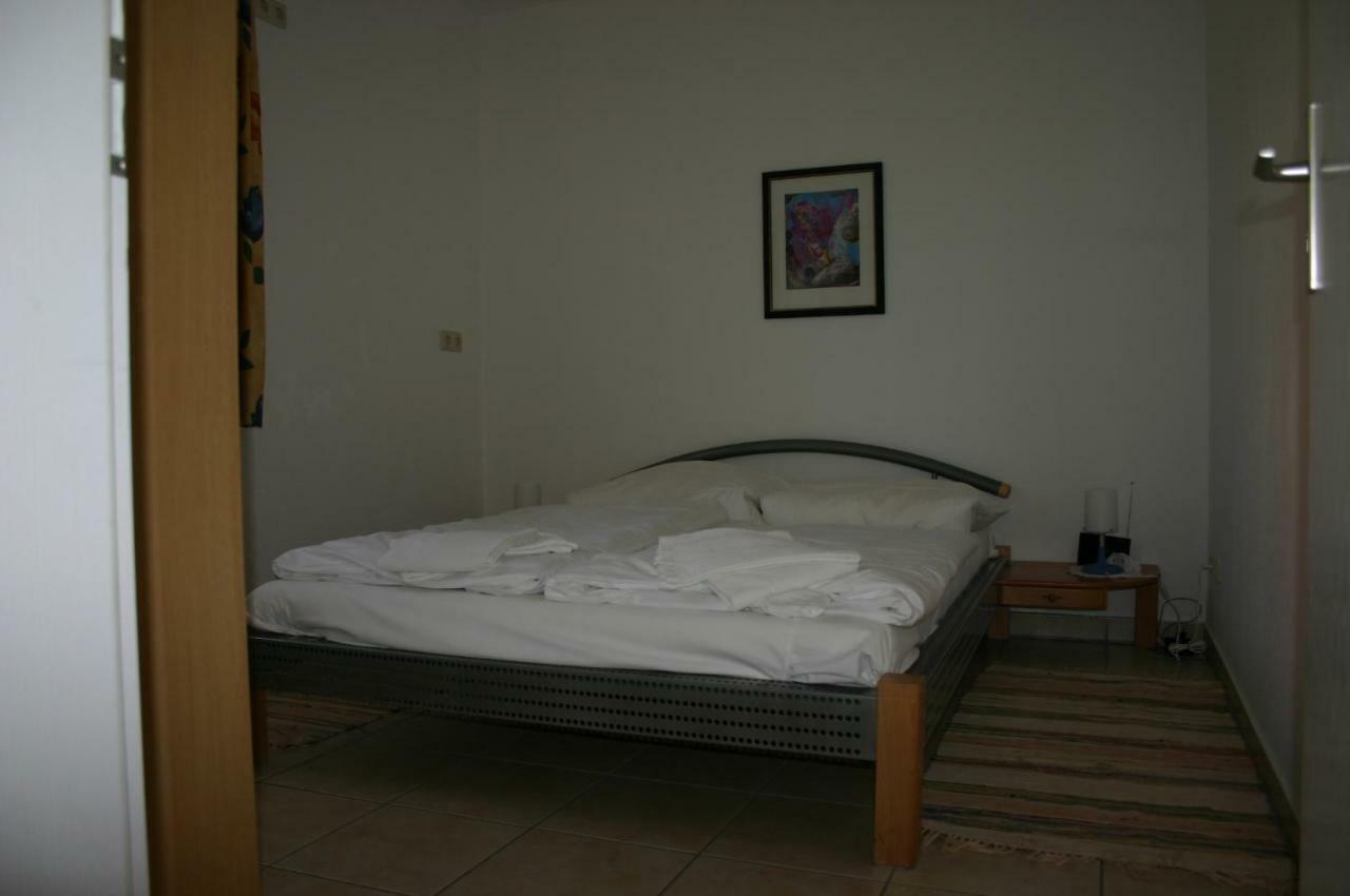 Haus Galerie Eg Apartment Karlshagen Ngoại thất bức ảnh